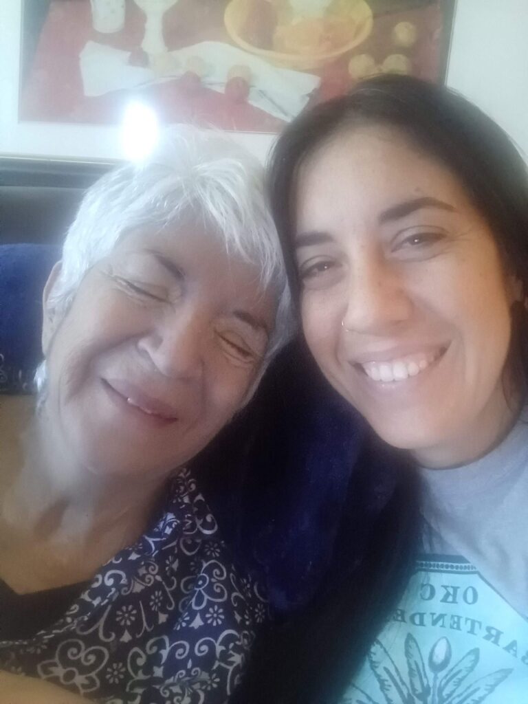 mom1